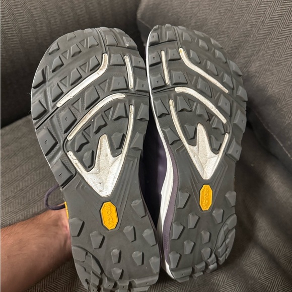 Women's Purple Athletic Running Shoes - Picture 3 of 7